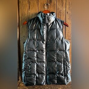 Lands End puffer vest gunmetal gray